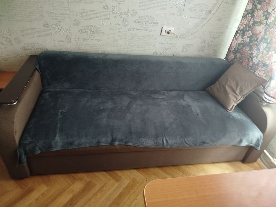Продам диван б/у