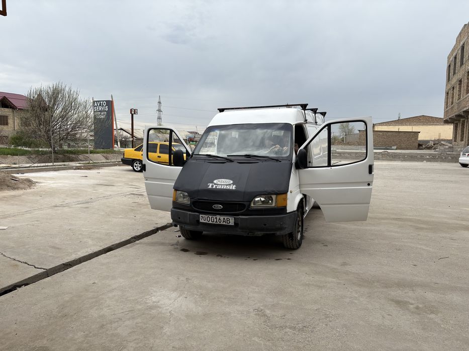 Ford transit furgon