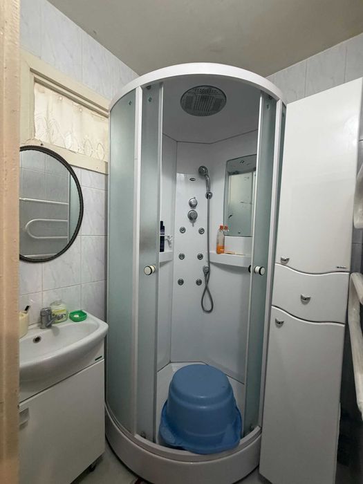 продам 2 ком квартиру на КСК