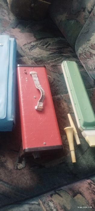 Vând muzicuta clape  melodica