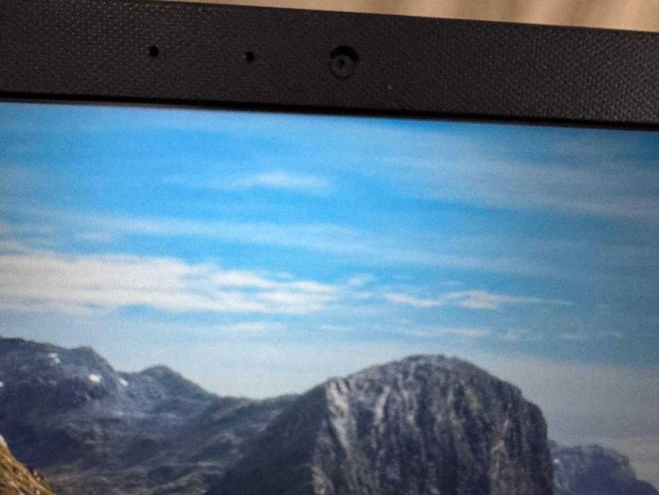 Ноутбук ASUS новый продам.