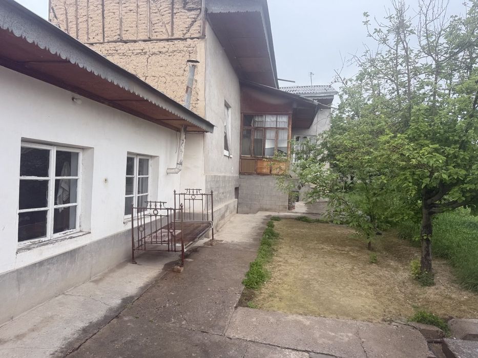 Yunisabod hasanboyda srochna hovli sotiladi