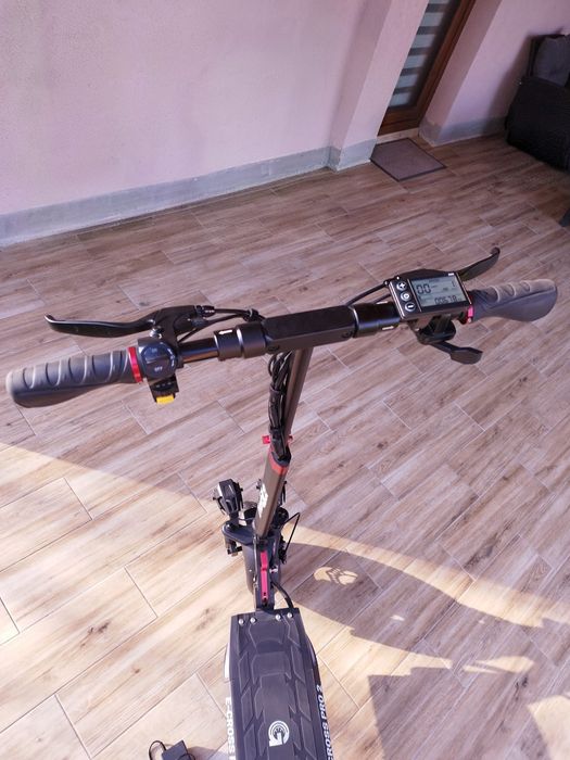 Trotineta electrice E-Cross Pro 3