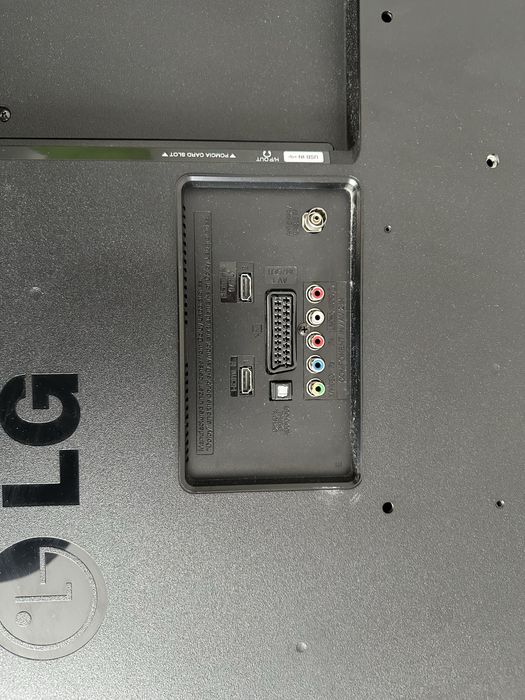 Tv LG  42LB5610 ( arata impecabil)