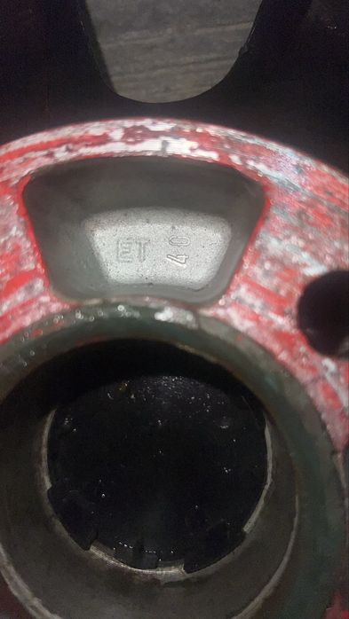 Se vinde Jante+Cauciucuri , pentru Dacia Logan