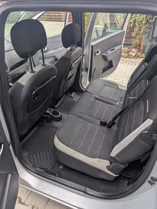 Dacia Lodgy Stepway-1.5 diesel - 7 locuri