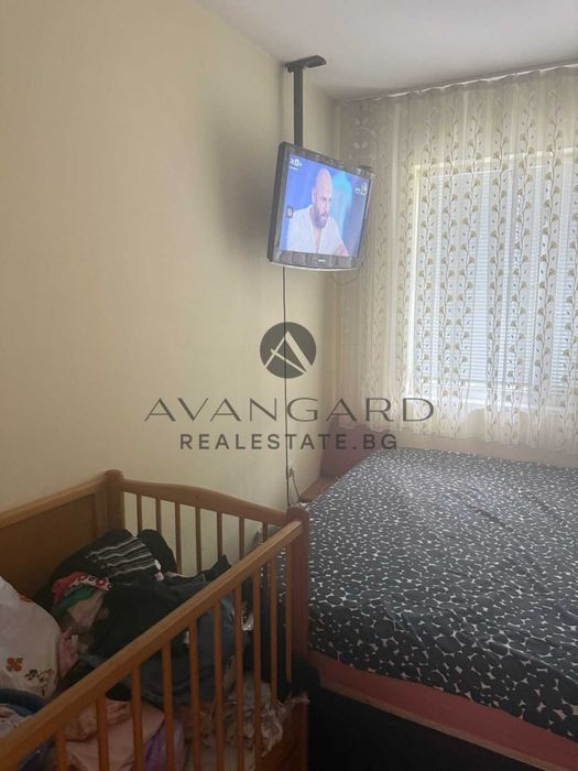 Продава се Тристаен апартамент в Пловдив, Христо Смирненски - 86 кв.м за 2254 €/кв.м - Снимка #4