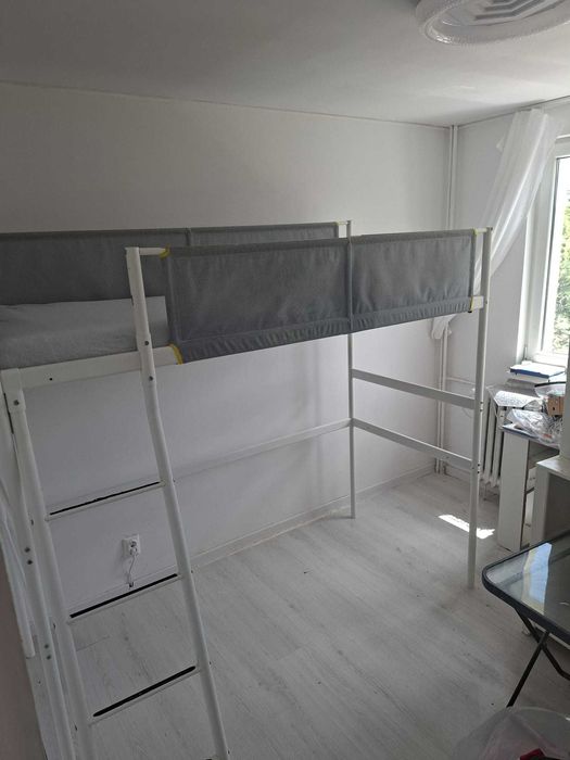 Pat metalic supraetajat copii  IKEA (include in pret si saltea)
