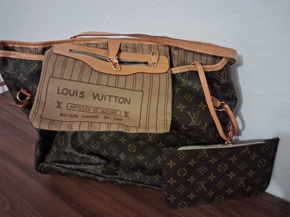 Geanta Louis Vuitton 43/30