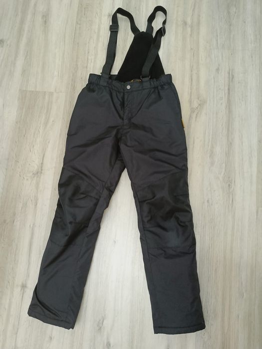 Продаю зимние брюки на мальчика