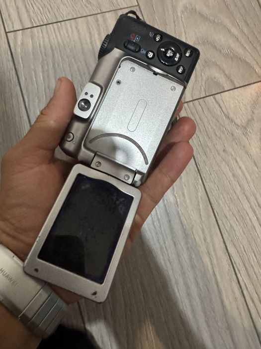 Canon powershoot A650IS defect
