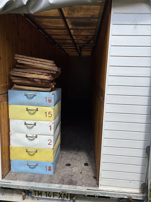 Remorca apicola 3000 kg, 48 de stupi