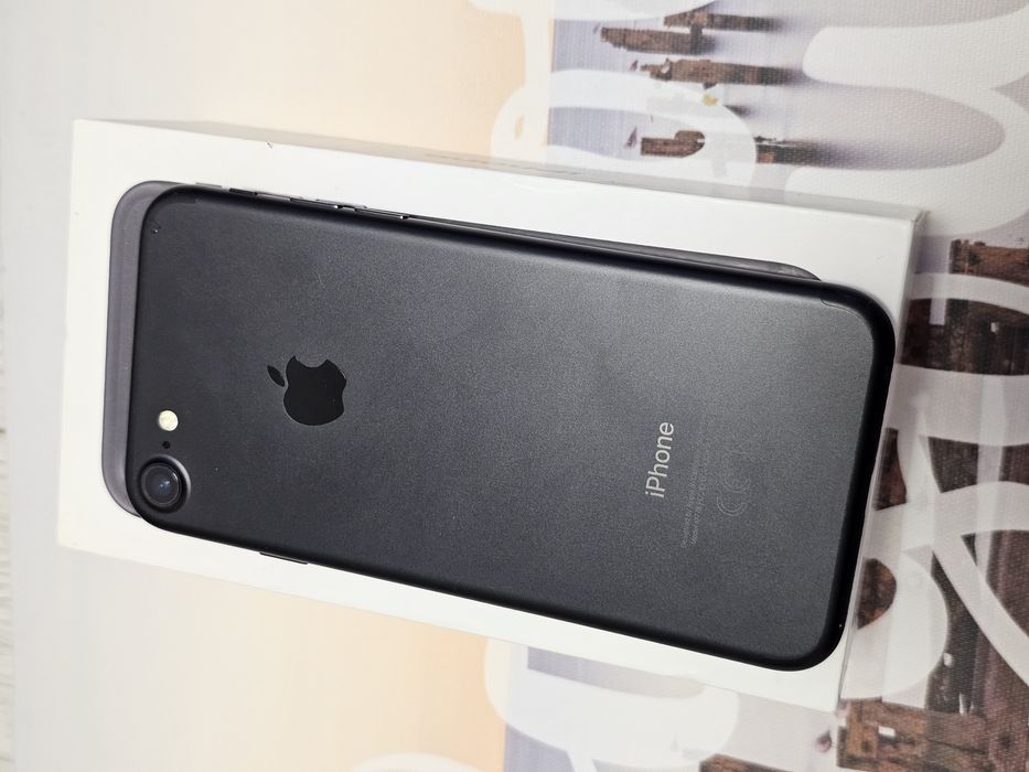 IPhone 7 negru 32g nevarlock