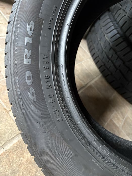 2 броя летни гуми 215/60/16 Pirelli