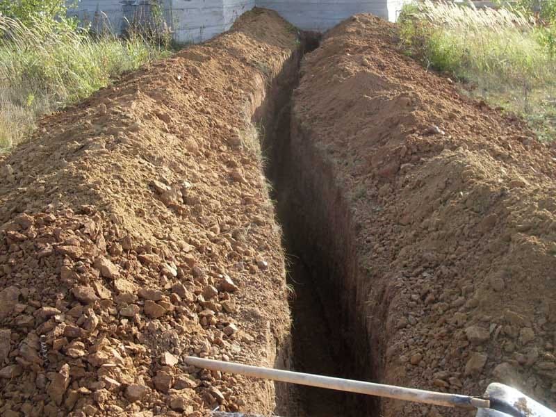Септик под ключ.Копка транщей