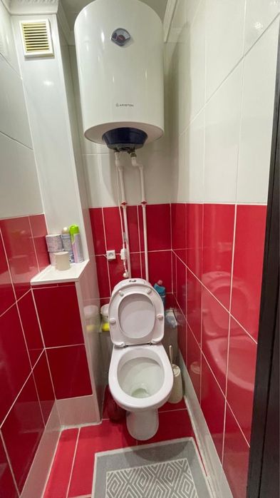 Продам двушку на 20 мкр