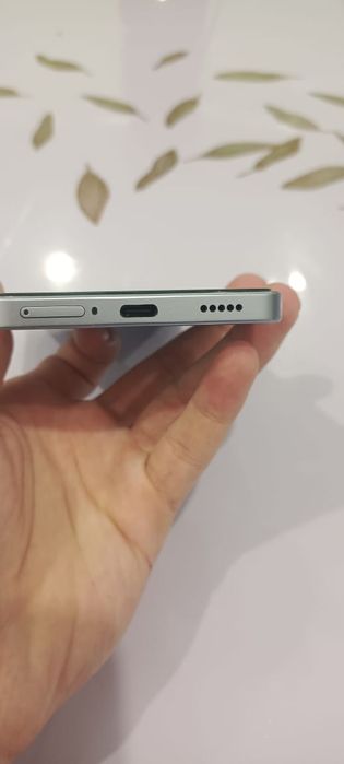Xiaomi 14T на 256гб