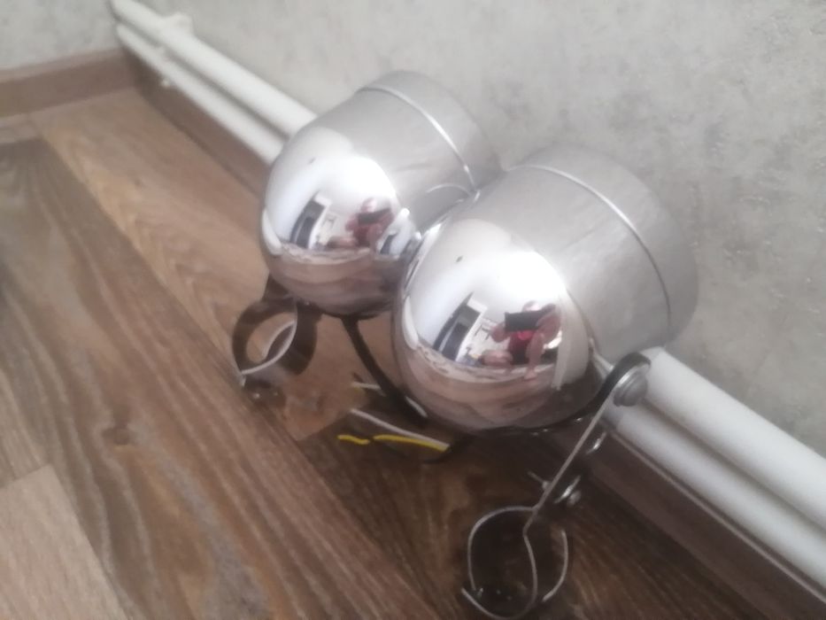 Продам фару. Хром.