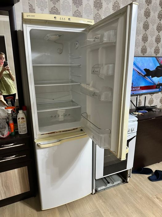 Холодильник Самсунг 180 см