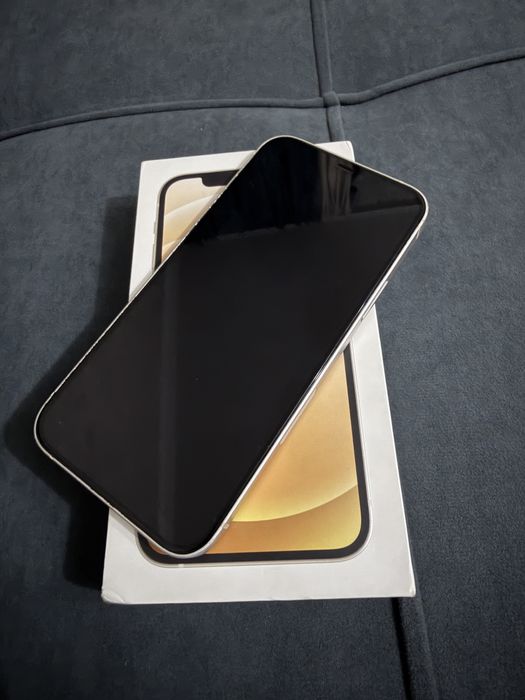 Продам Айфон 12 128гб