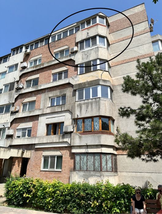 Vand apartament duplex 5 camere,et:4-5 vis a vis de parcul de la far