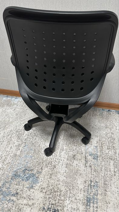 Компьютерное кресло