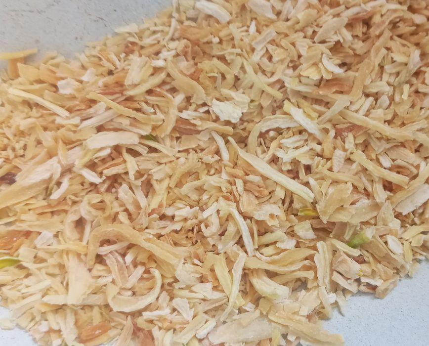 Сушеный чеснок и лук репчатый