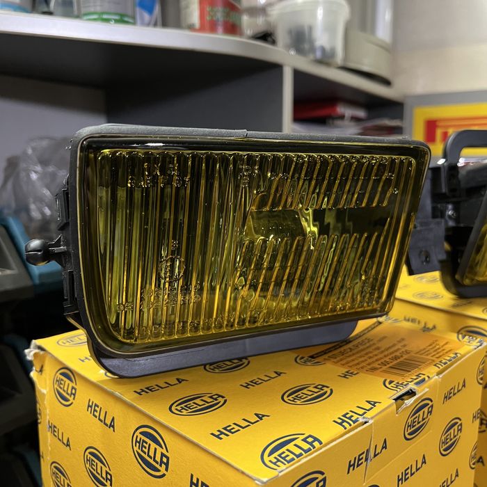 Туманки HELLA Yellow bmw e34 бмв е34