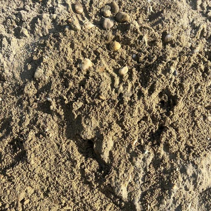 Agregate: Nisip & piatră cu livrare – Neptun | transport + utilaje