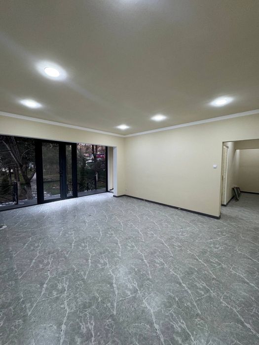 АРЕНДА помещения 95 м²  ор: 5 Детс.Болница под офис,клиника