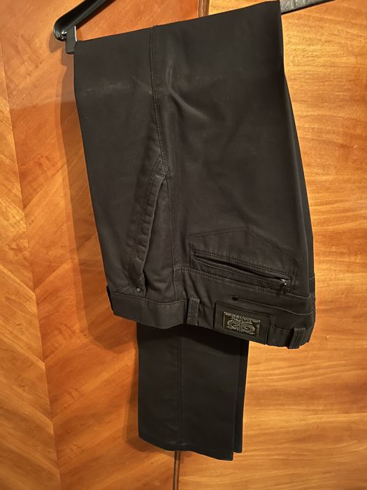 Pantaloni negri (marimea 40)