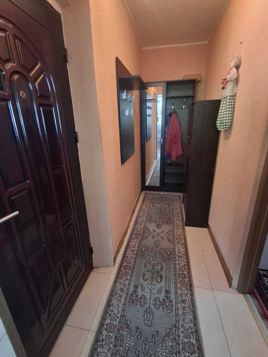 Apartament 2 camere decomandat langa Sf.Inviere