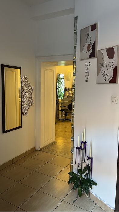 Inchiriez spatiu coafor/ frizerie in zona centrala