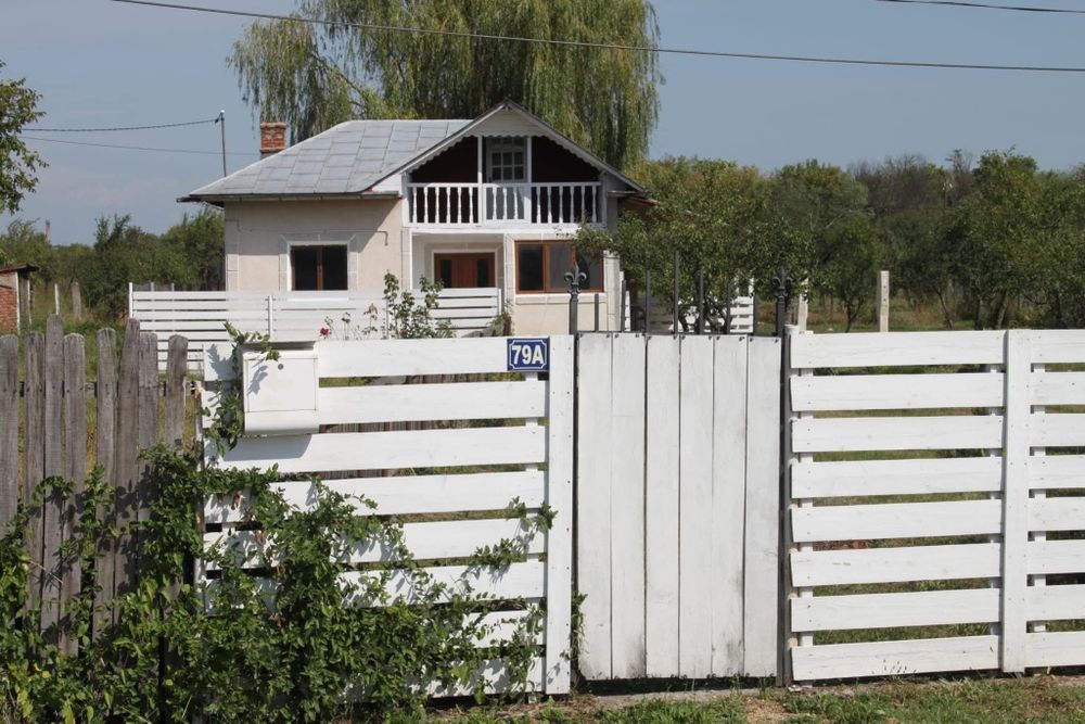 Vând casă Bradu Argeș 5 minute de Pitești