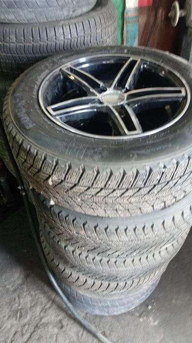 Автошины на авто