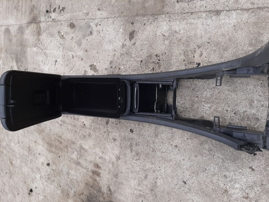 Cotiera Mercedes C Class w203