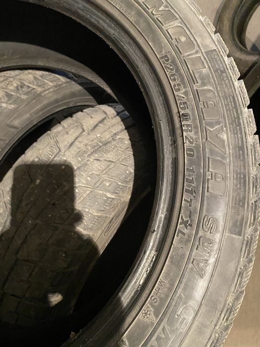 Шины  на  20 265/50