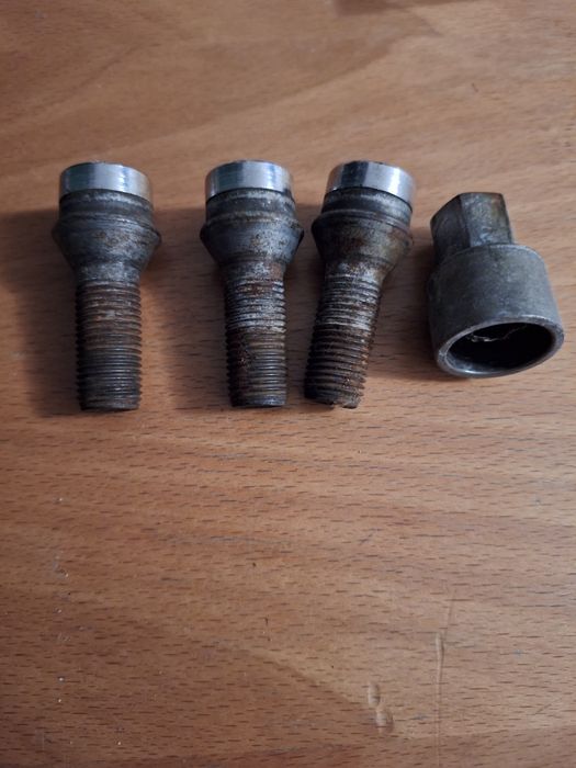 Prezoane pentru wv plus cheia antifurt