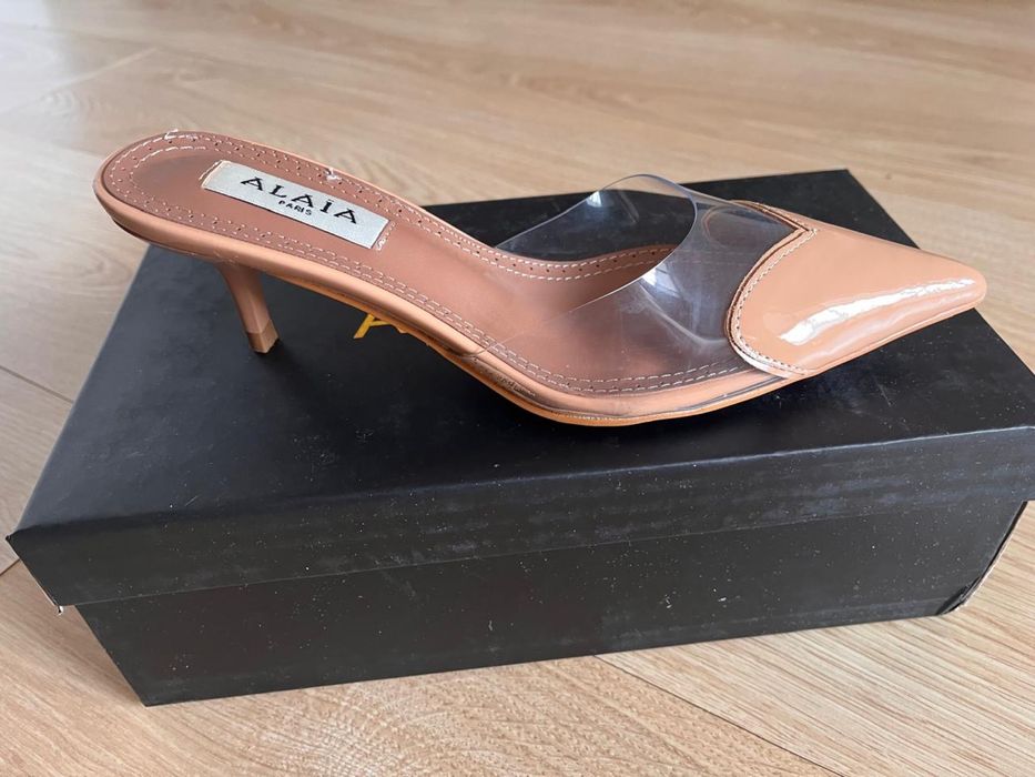 әйелдер аяқ киімі