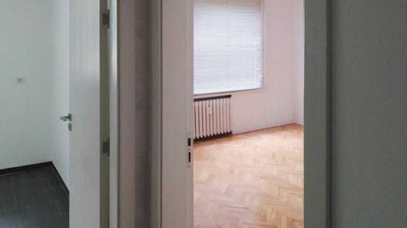 Продава се Тристаен апартамент в София, Гео Милев - 96 кв.м за 1355 €/кв.м - Снимка #4
