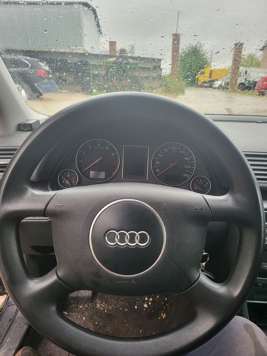 Ауди а4 2.0 бензин 131к.с  НА ЧАСТИ