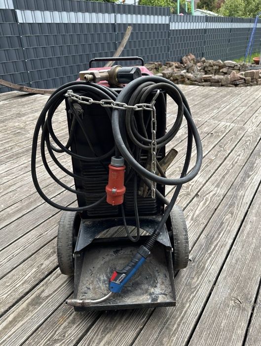 Телоподаващо Lincoln 250A, СИНЕРГИЧНО