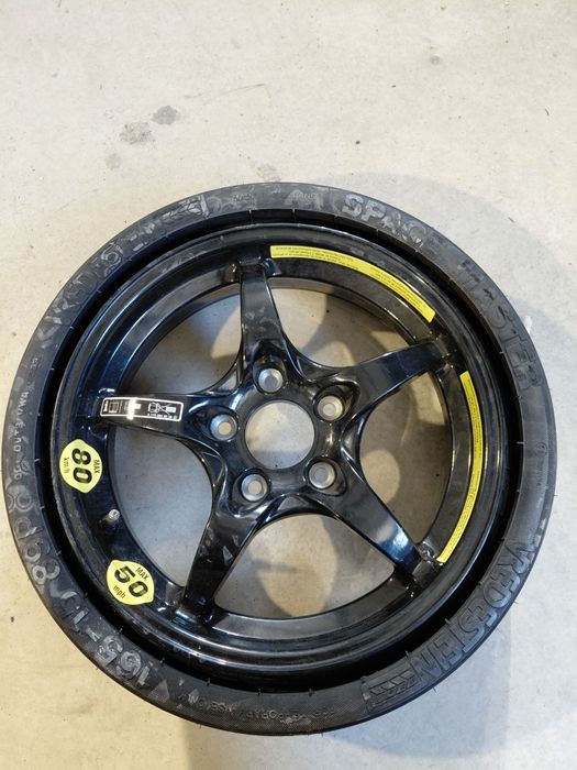 Резервна гума патерица