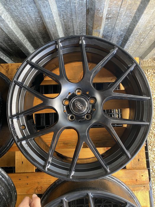 19 цола 5 х 108 мм Форд , Волво , Ford , Volvo