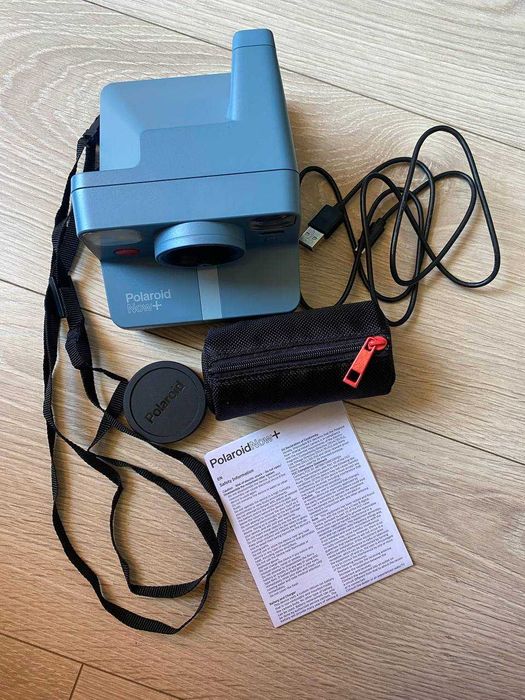 Фотоапарат за моментни снимки POLAROID NOW+ Bluetooth. Оригинална опаковка