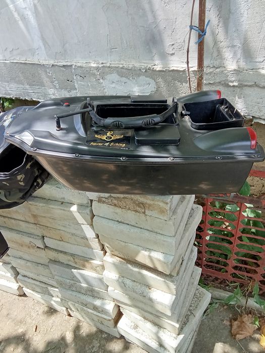 Лодка захранка запазена