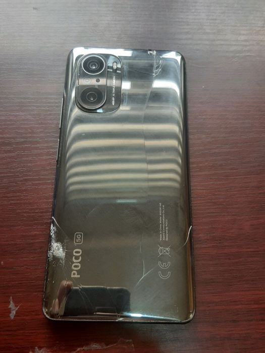 Poco F3 8/ 256 sotiladi