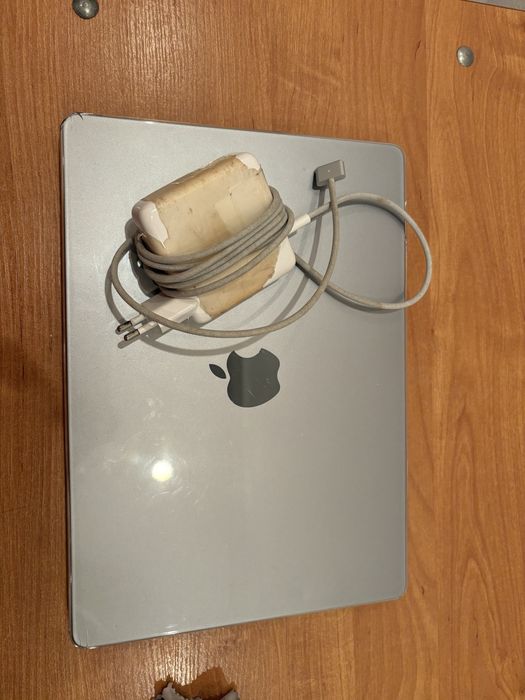 Macbook pro 14.2, 16/512