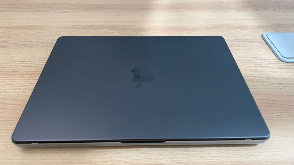 Macbook pro , M4 ,