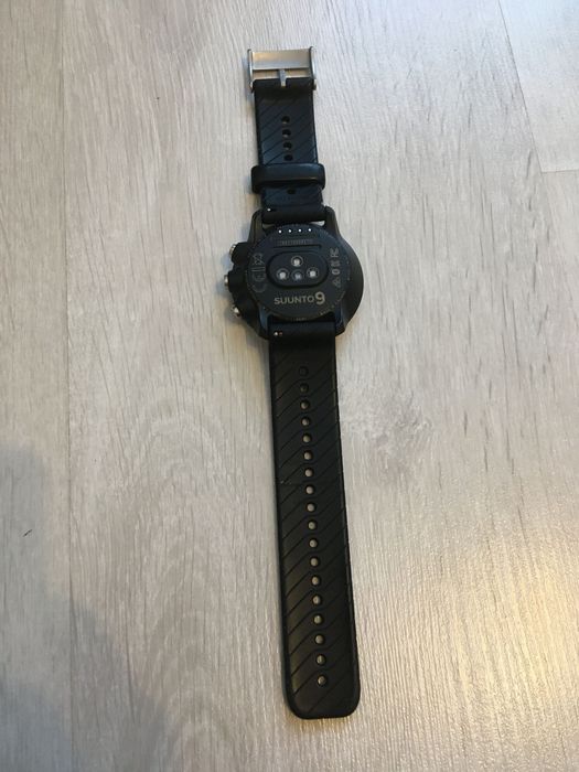 Vind ceas Polar V800 si centura puls sigilata.Fb.p sportivi.Stare nou.